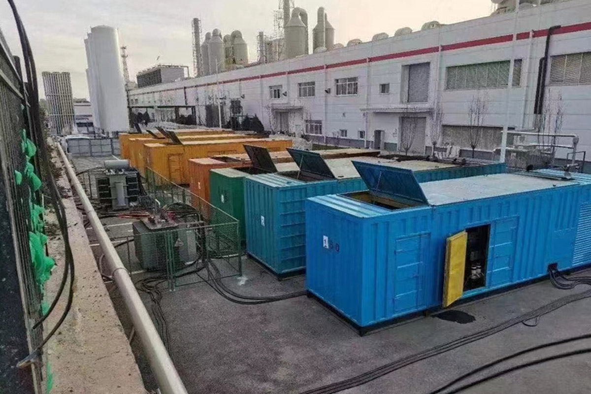 迭部发电机租赁施工现场